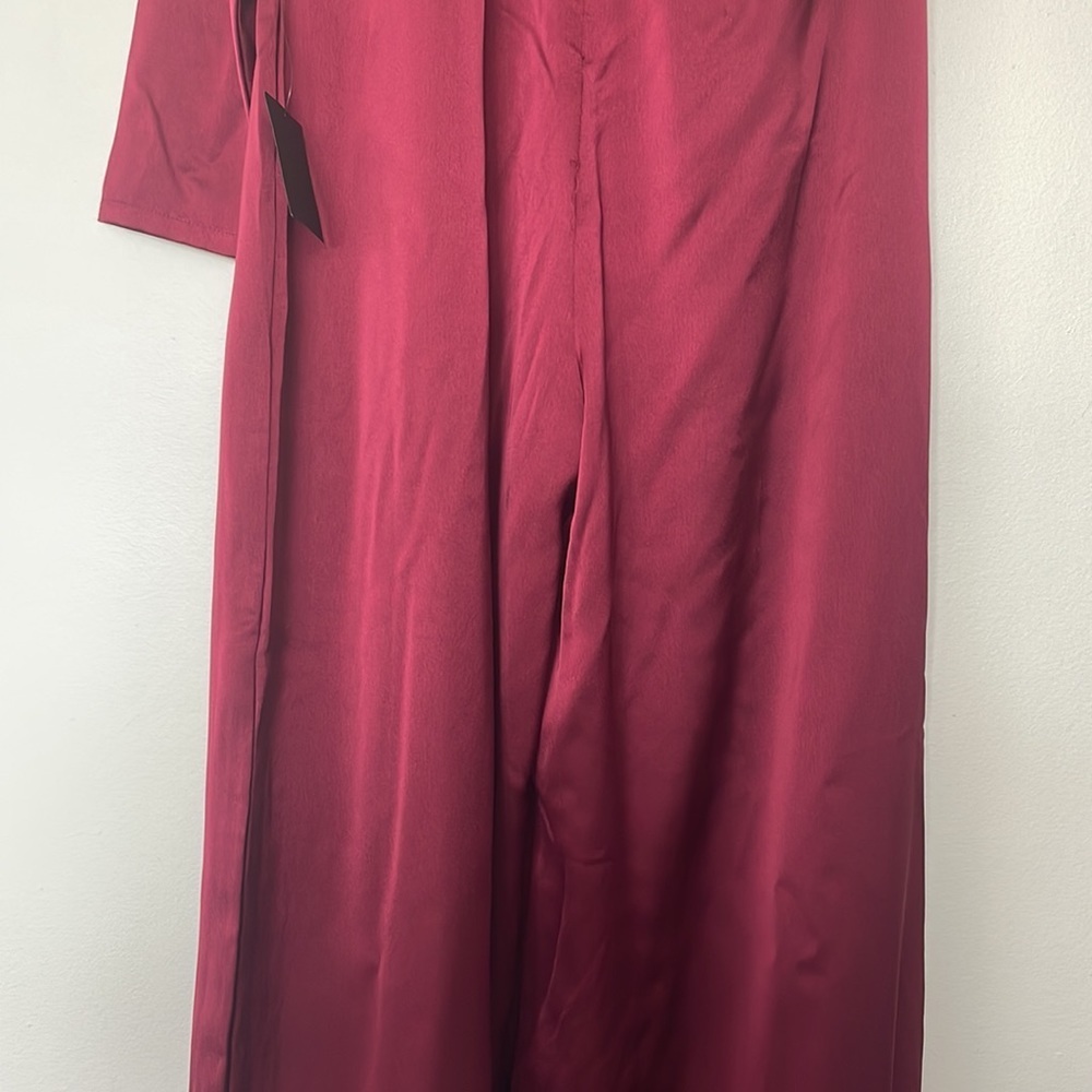 Lulus| Passionate About Perfection Crimson Satin Wide Leg One Sleeve Jumpsuit XL - Picture 8 of 12